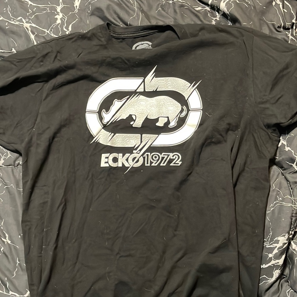Ecko Unlimited T shirt